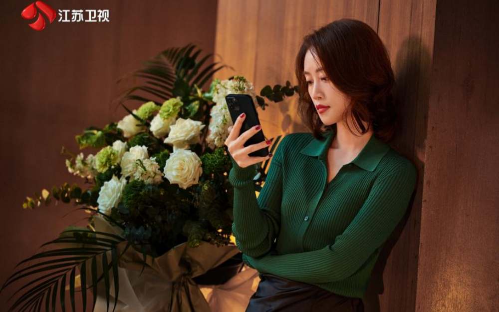 独家对话 | 蓝盈莹：梁丹宁是“清醒的沉沦者” 